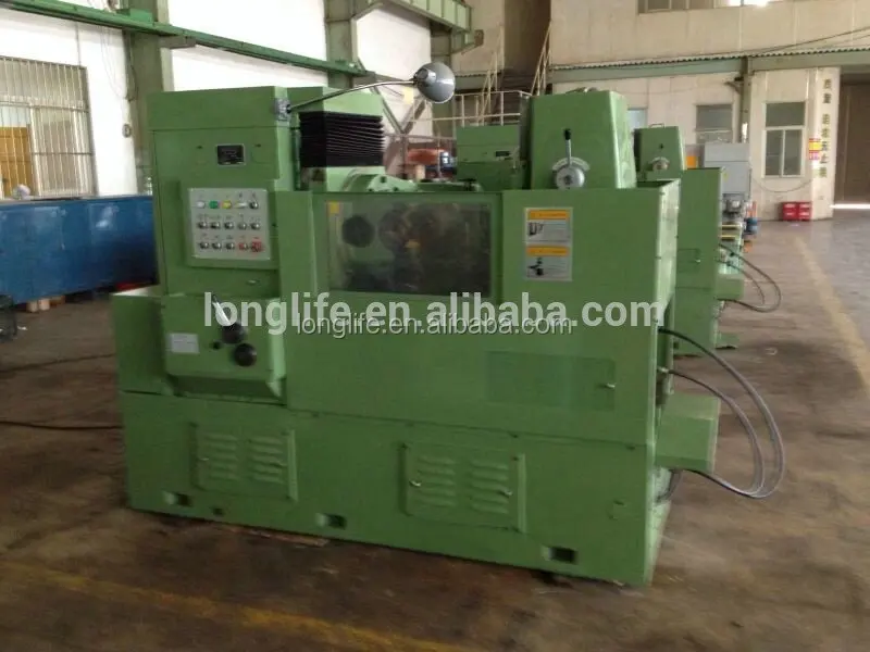 gear hobbing machine.jpg