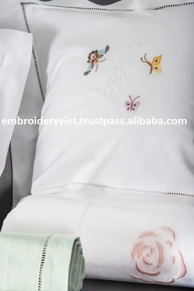 embroidery 3.jpg