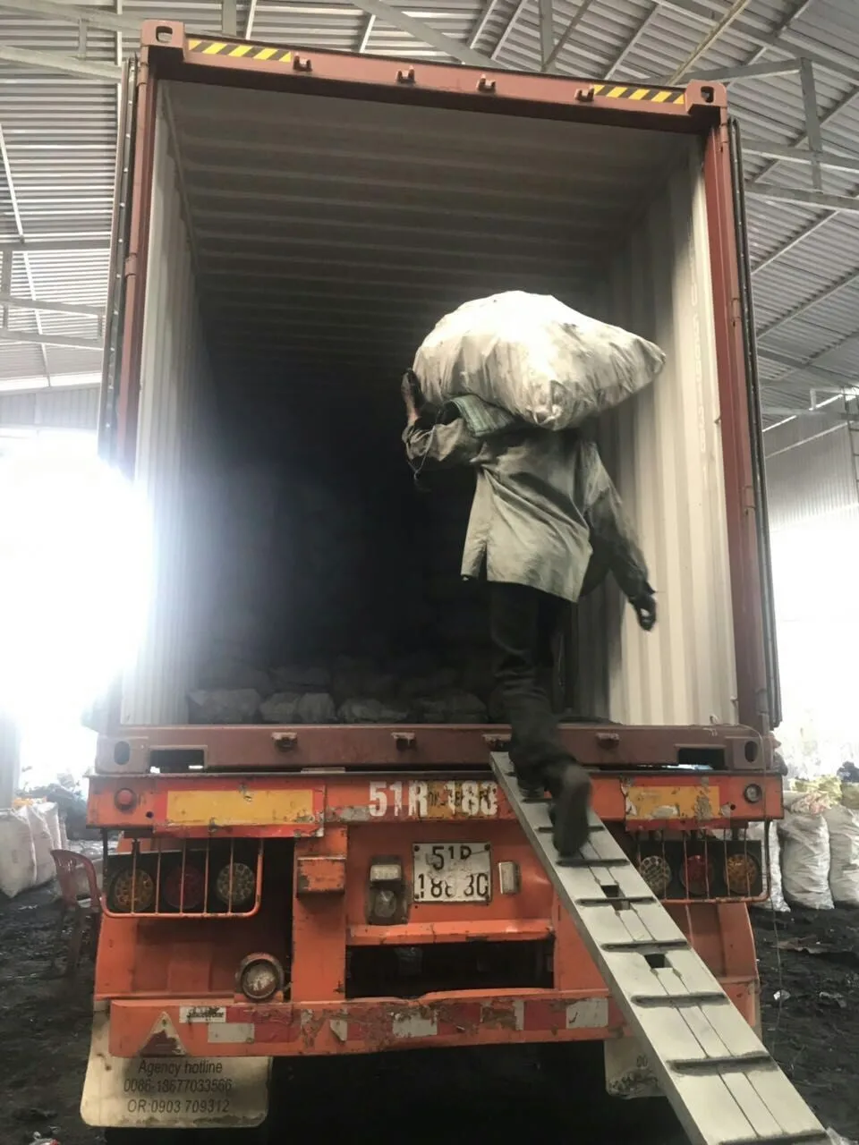 High Quality Coal,Lump Coal,Mix Coal Buy Cheap Coal,Wooden Coal,Raw