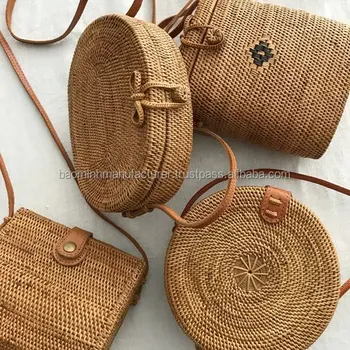 Beautiful Vietnam Rattan Bag With Leather Strap Beautiful Vietnam Rattan Bag With Leather Strap