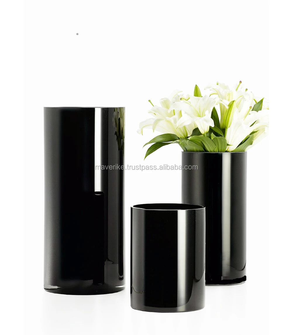 Ваза пластиковая для цветов черная купить. Черная ваза для цветов. Чёрные стеклянные вазы. Ваза (черный). Черная стеклянная ваза.