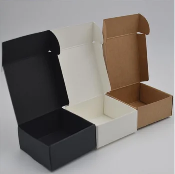 white packing boxes
