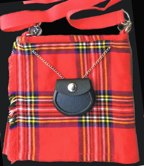 purse on a kilt