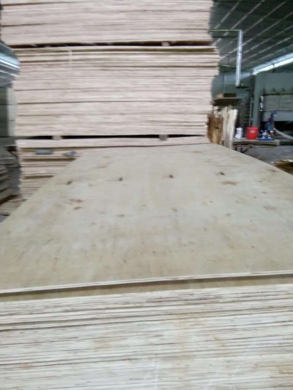 7mm 9mm Ab Grade Mr Glue Mixed Wood Core Packing Plywood Manufacturer