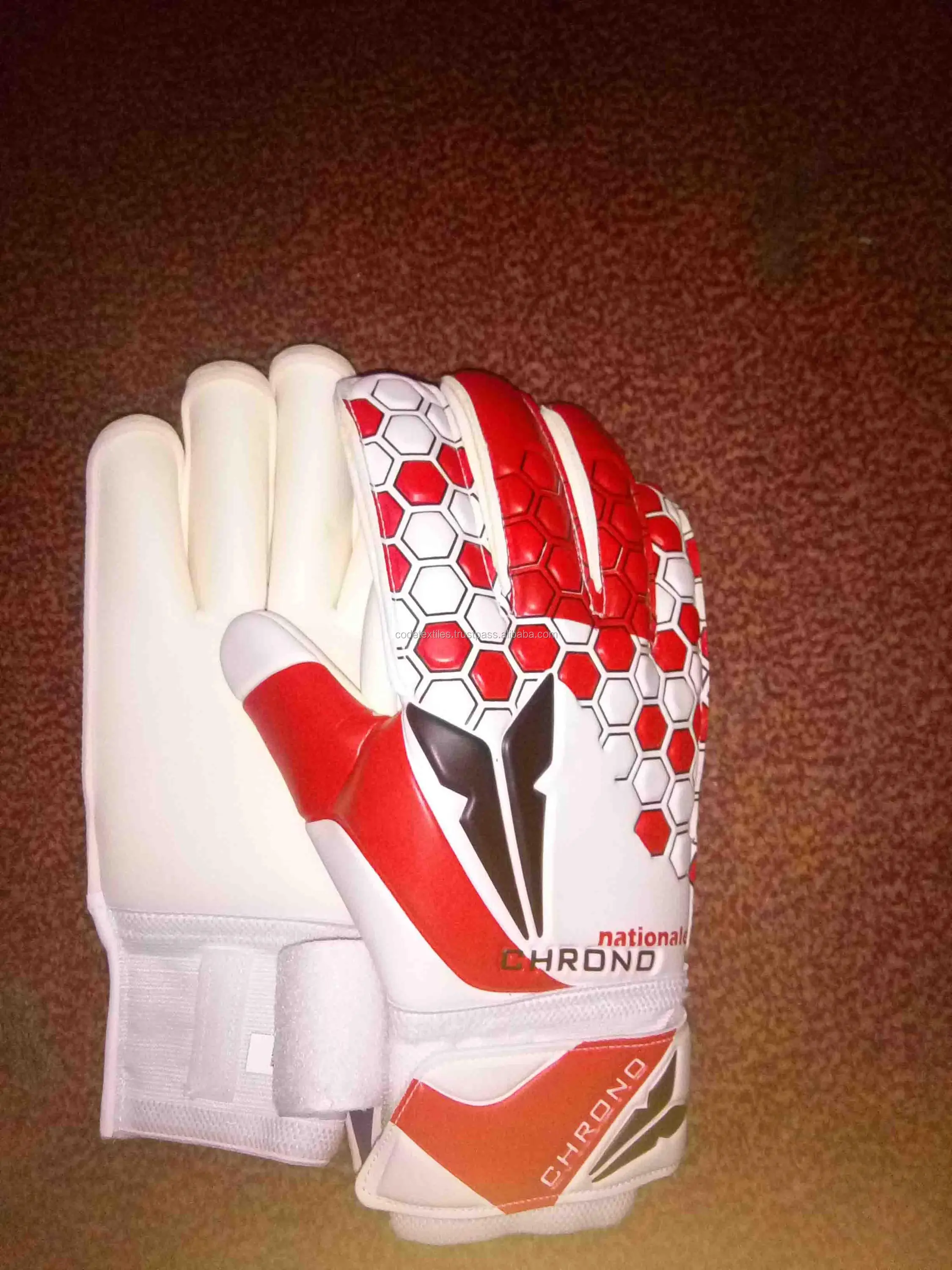 German Latex Professional Soccer Goalkeeper Gloves Importers Oem
