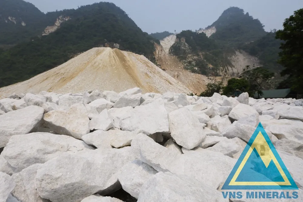 white limestone lumps for paint, feed, plastics industry