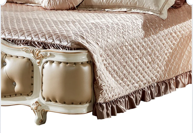 Luxury Classic King Size Wood Royal French Style Bedroom Furniture Set.jpg