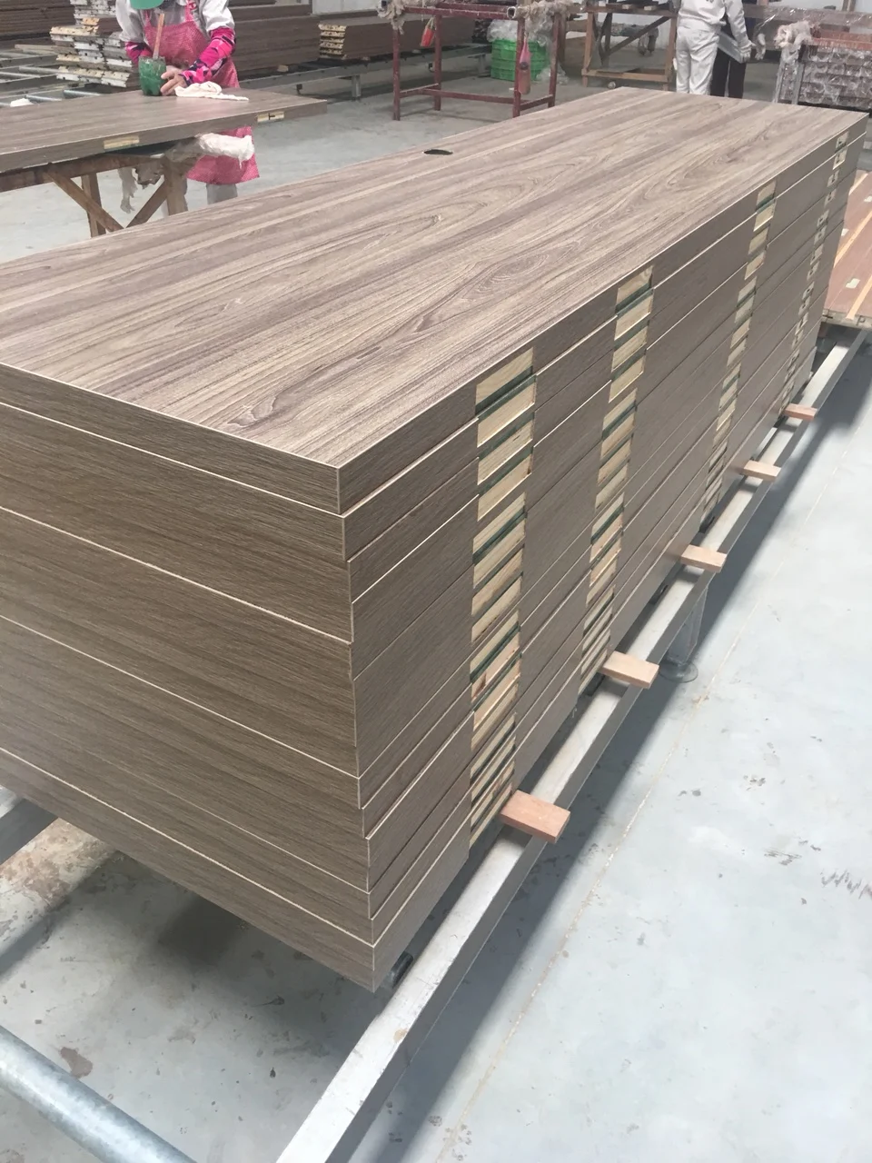 Solid Wood Engineered Stile And Rail Red Oak Veneer Door