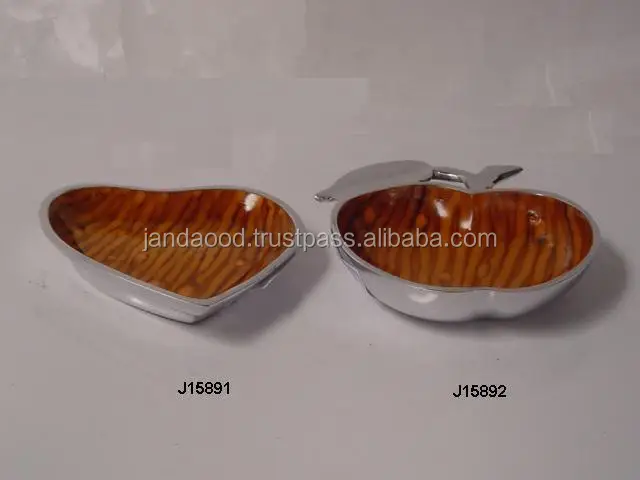 J15891-92W.JPG