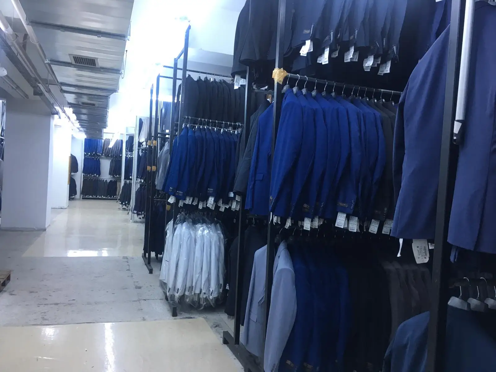 mens classic buisiness 3pc suit with vest slim fit wine square