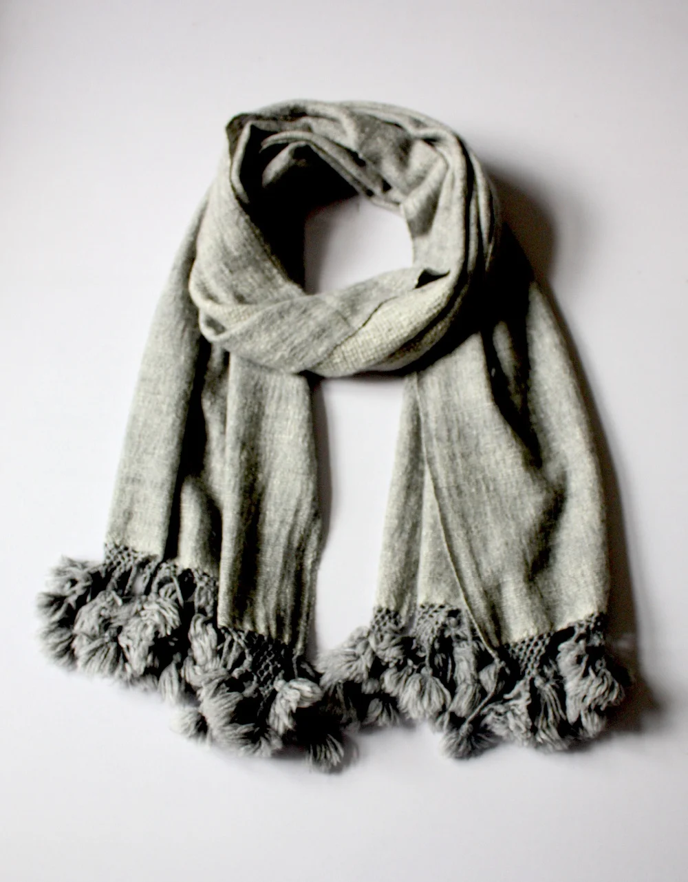 Nepal Made Hand Spun Original Cashmere Scarf Magic Scarf Wood Buttons