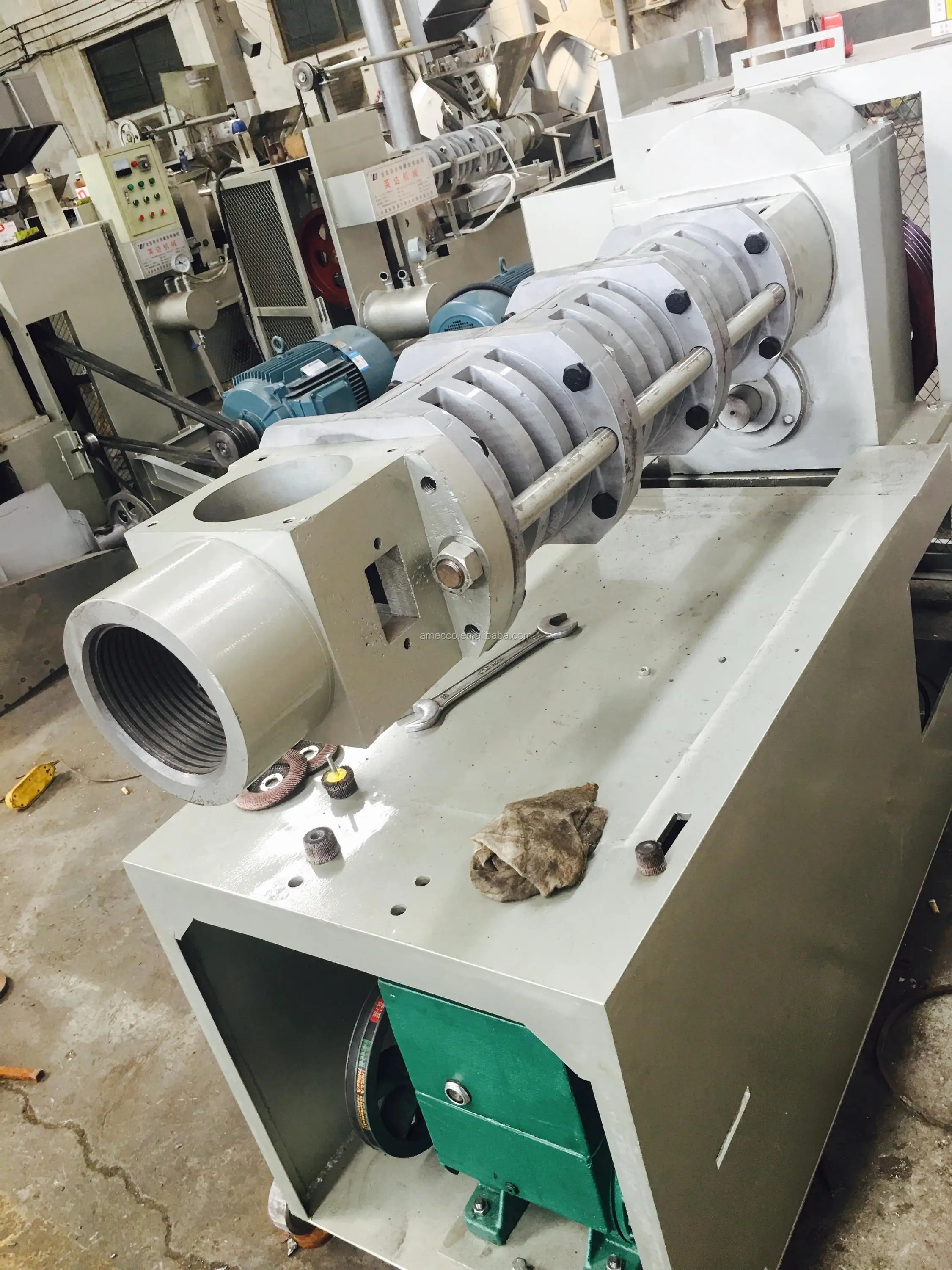 Small Coconut Oil Mill Extracting Machinery/hydraulic Olive Walnut Oil