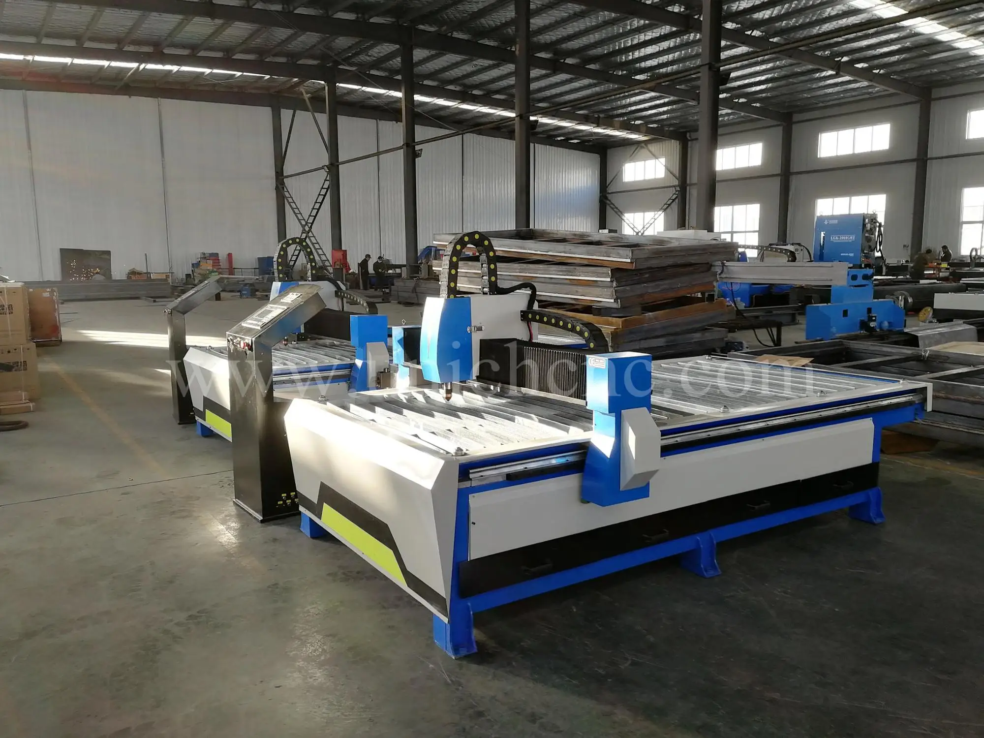 Efficient synchronous generator plasma cutting machine made in china