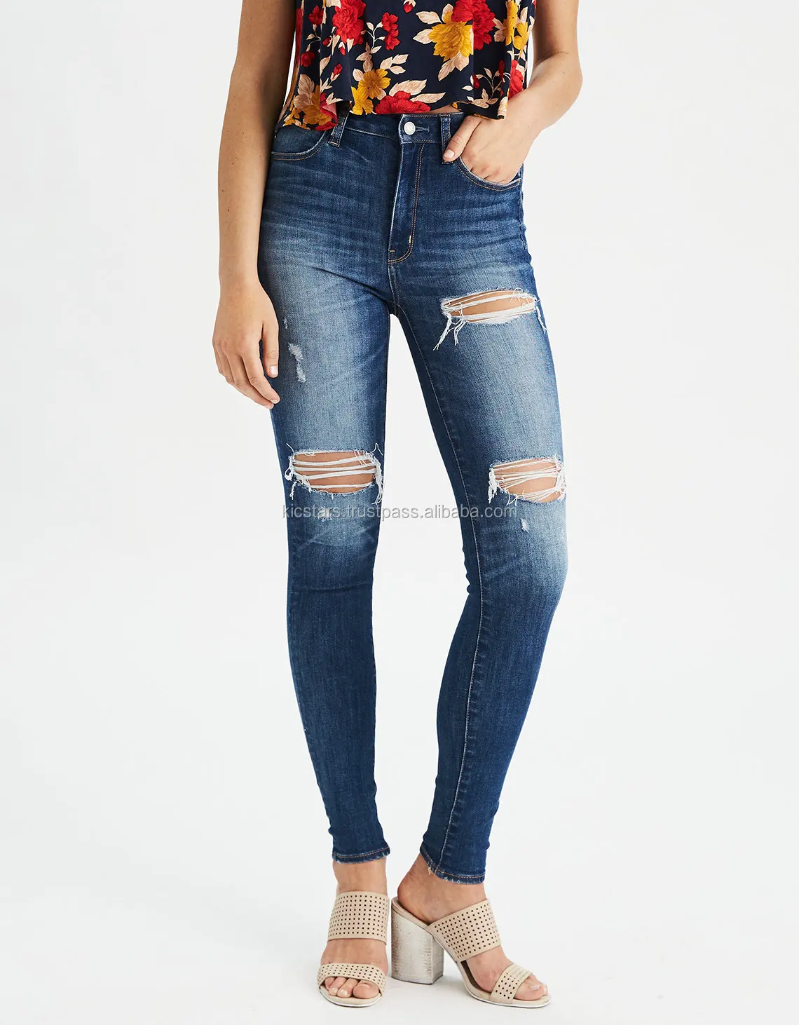latest girl jeans style