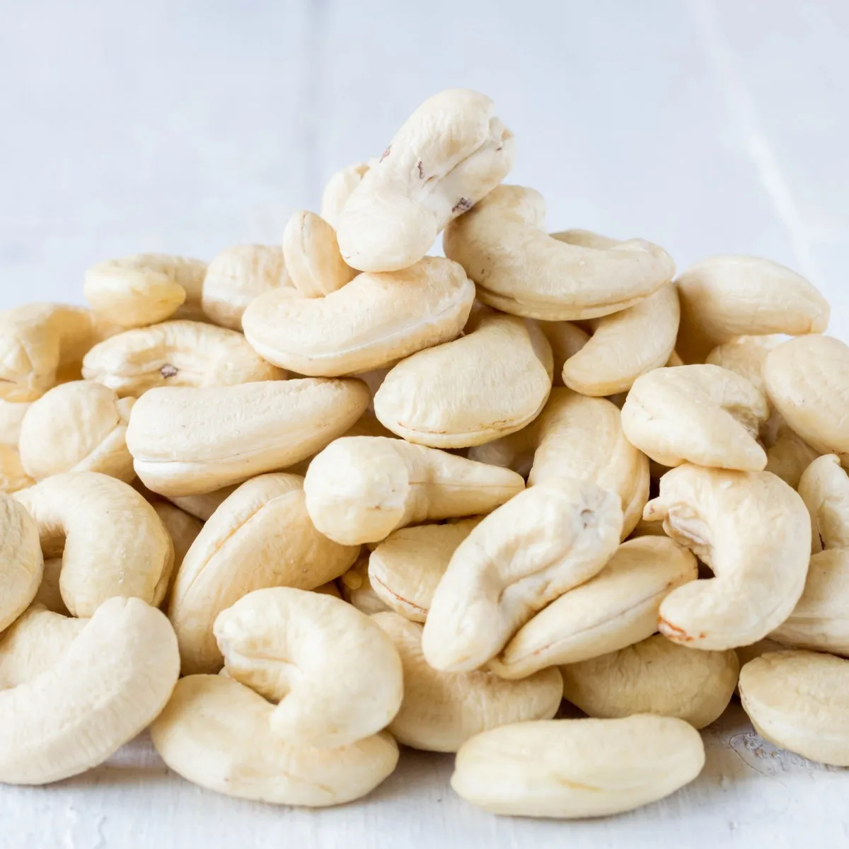 plain cashew nuts