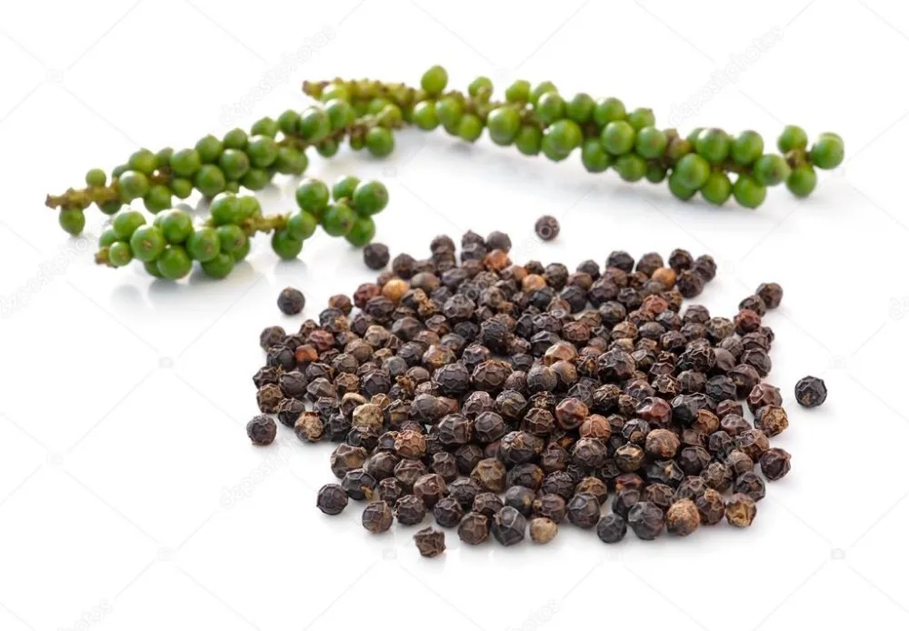 Fresh Peppercorns/ Fresh Green Peppercorns/ Young Green Peppercorns