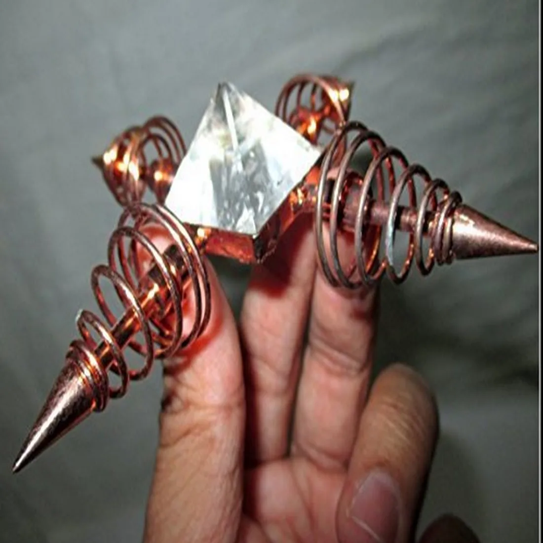 Pierre de cristal de Quartz pyramide pierres curatives générateur énergie Reiki