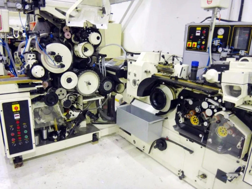 Cigarette Making & Packing Machine Molins Mk8 & Hlp2 Buy Cigarette