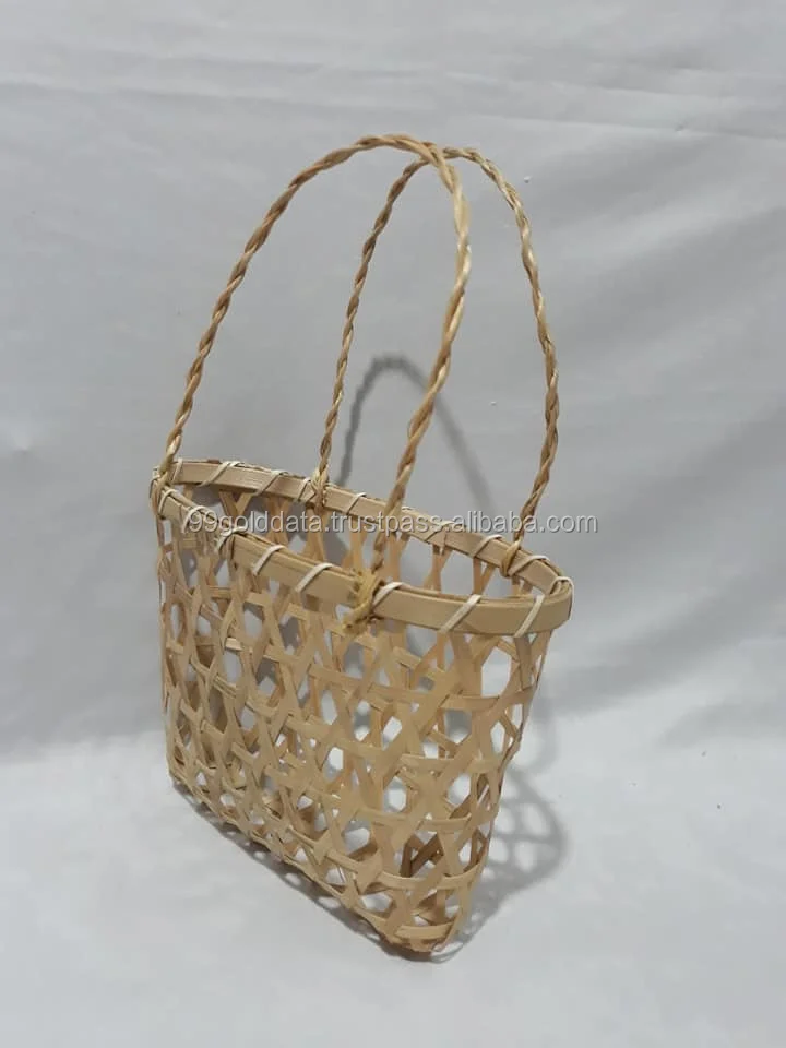 Natural Rattan Storage Basket / Rattan Basket For Clothing (sandy