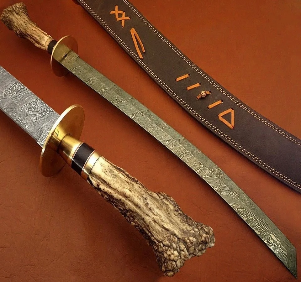 Damascus Steel Handmade Katana Sword Antler Brass Handle Buy ダマスカス鋼剣 販売 刀剣販売 手作り剣 Product On Alibaba Com