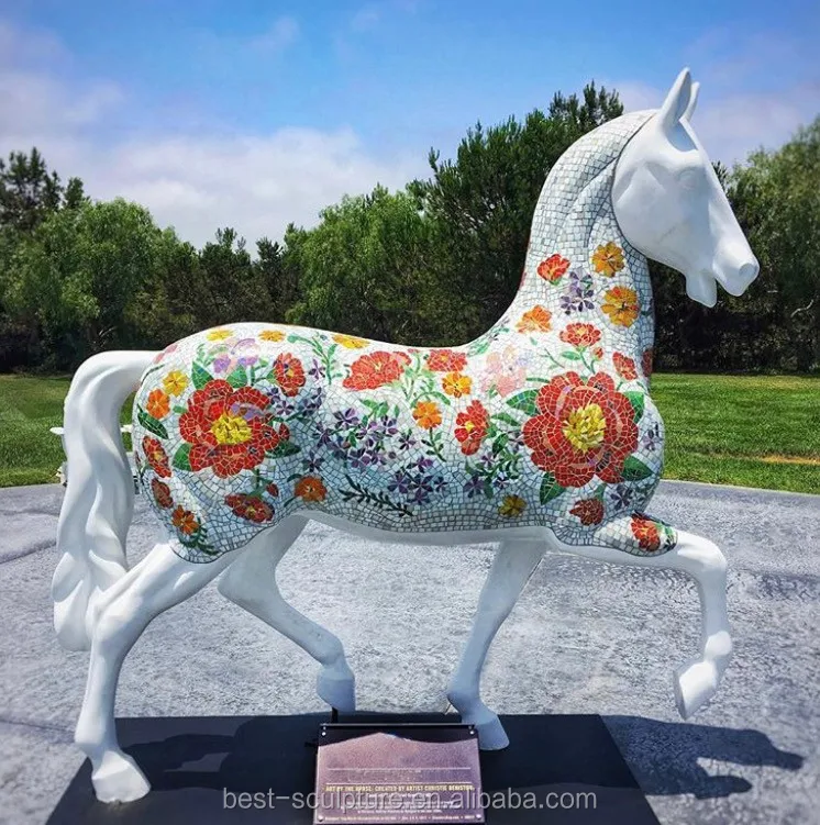 horse statue decoration