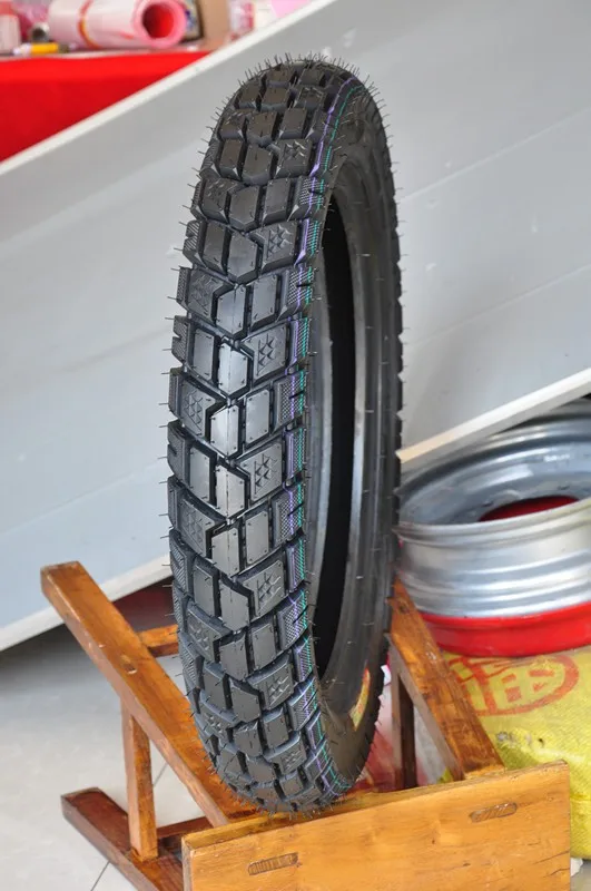 中国130/90 月摩托车轮胎 3.