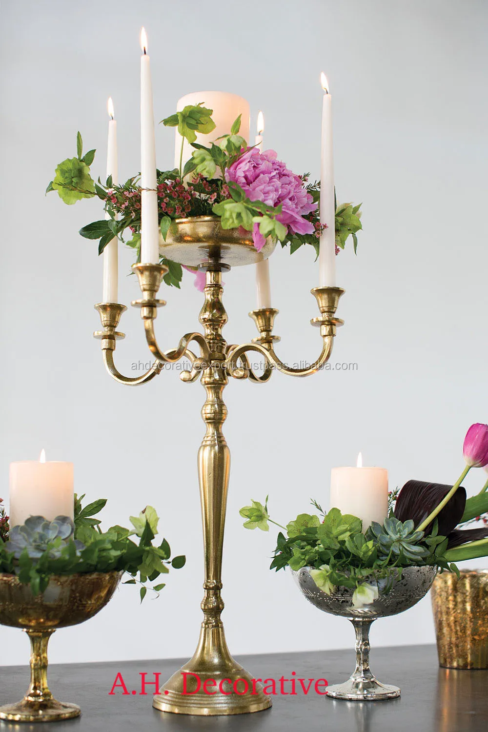 Beautiful Wedding Candelabra With Flower Plate,Gold Centerpiece For