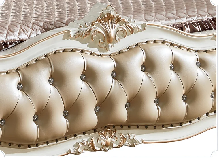 Luxury Classic King Size Wood Royal French Style Bedroom Furniture Set.jpg