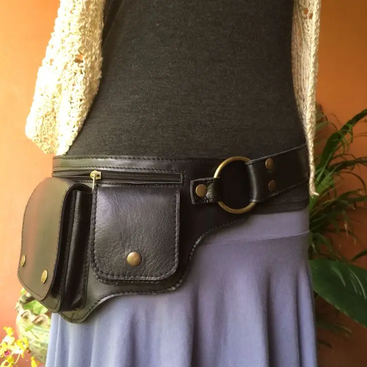 belts with purses attached