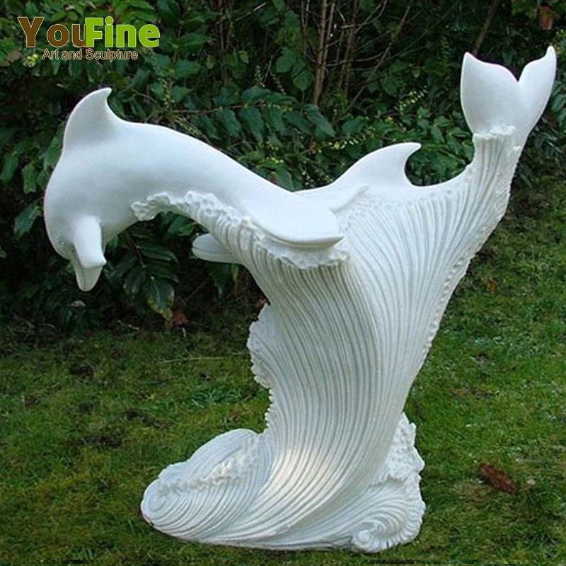 plastic garden sculptures