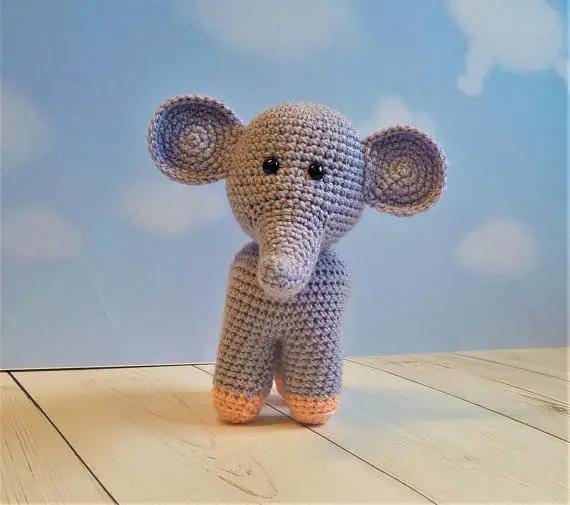 赤ちゃん象 あなたの子供のための親友 かぎ針編みのおもちゃ あみぐるみ 象のぬいぐるみ Buy 手作りかぎ針おもちゃ 誕生日ギフト あみぐるみ人形 Product On Alibaba Com