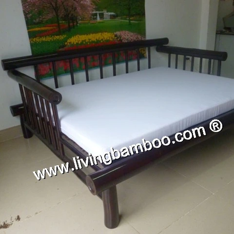 
FASHIONAL BED BLACK 