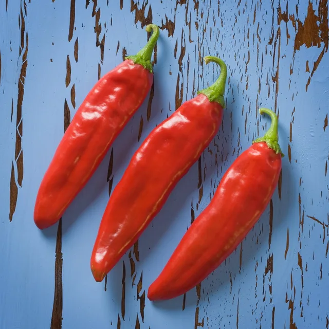 market price whole sale red and green chilli pepper