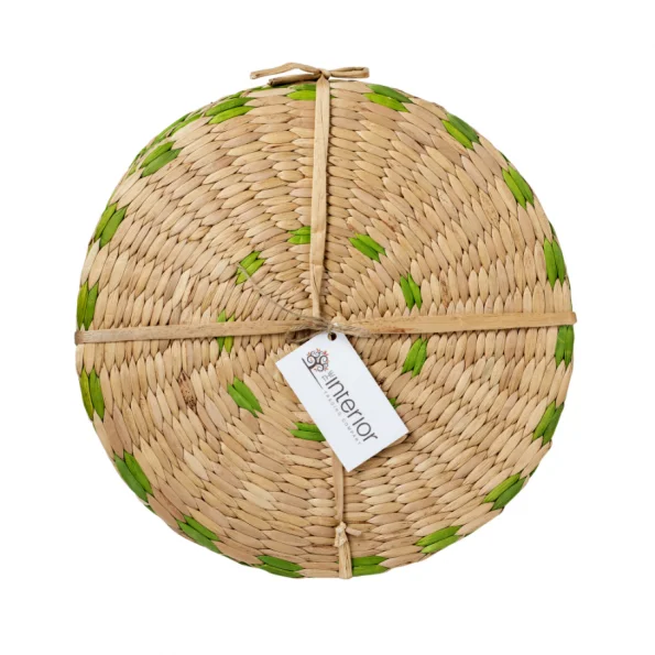 The Colourful Straw Charger Plate Made By Water Hyacinth For