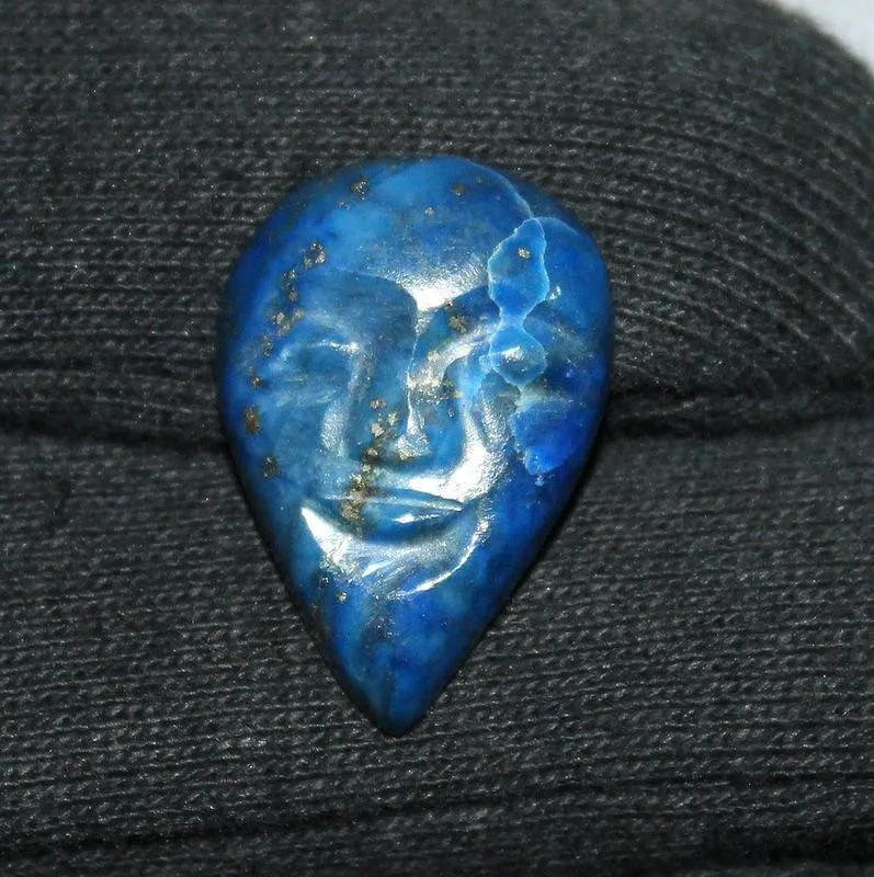 天然青金石 9gm 梨形面部雕刻松散宝石凸圆形