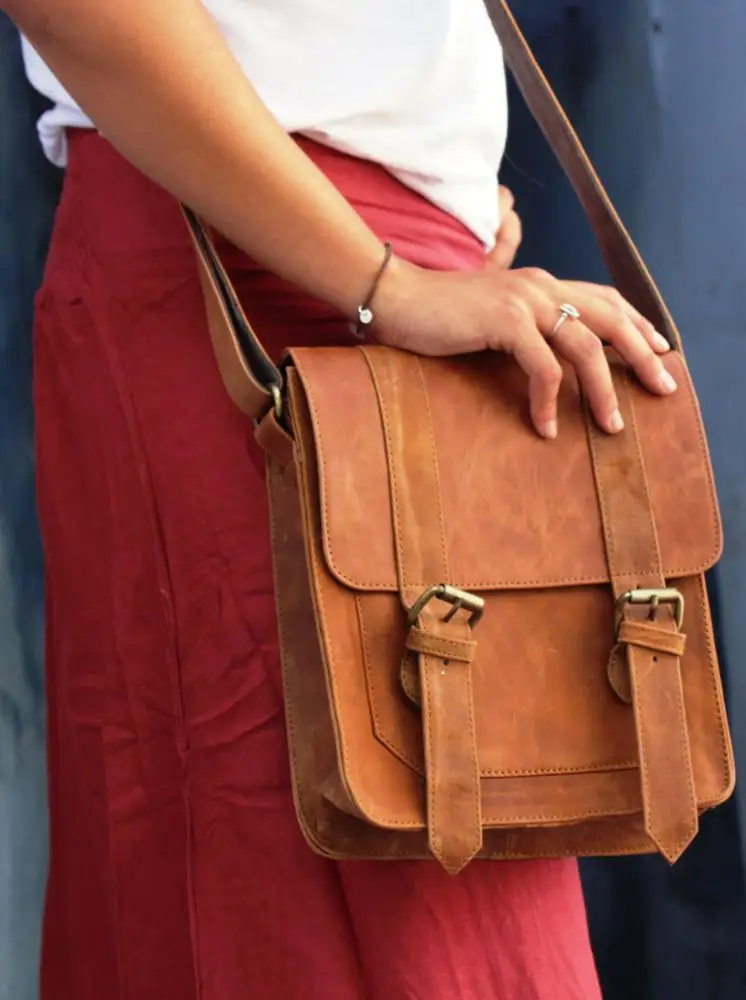 vintage leather messenger bag women's