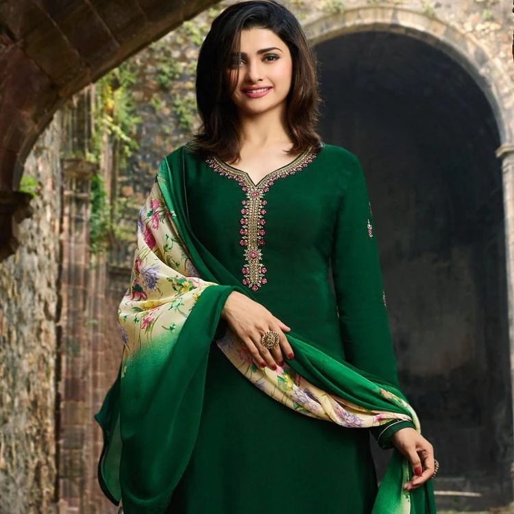 pakistani salwar kameez for wedding