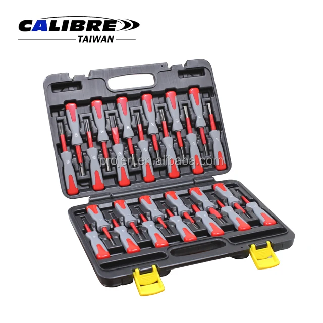 CA670002 new640 (1).jpg