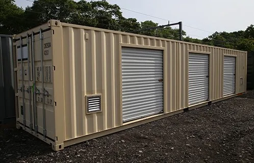 新型滚轮门 40 英尺高的立方体存储集装箱