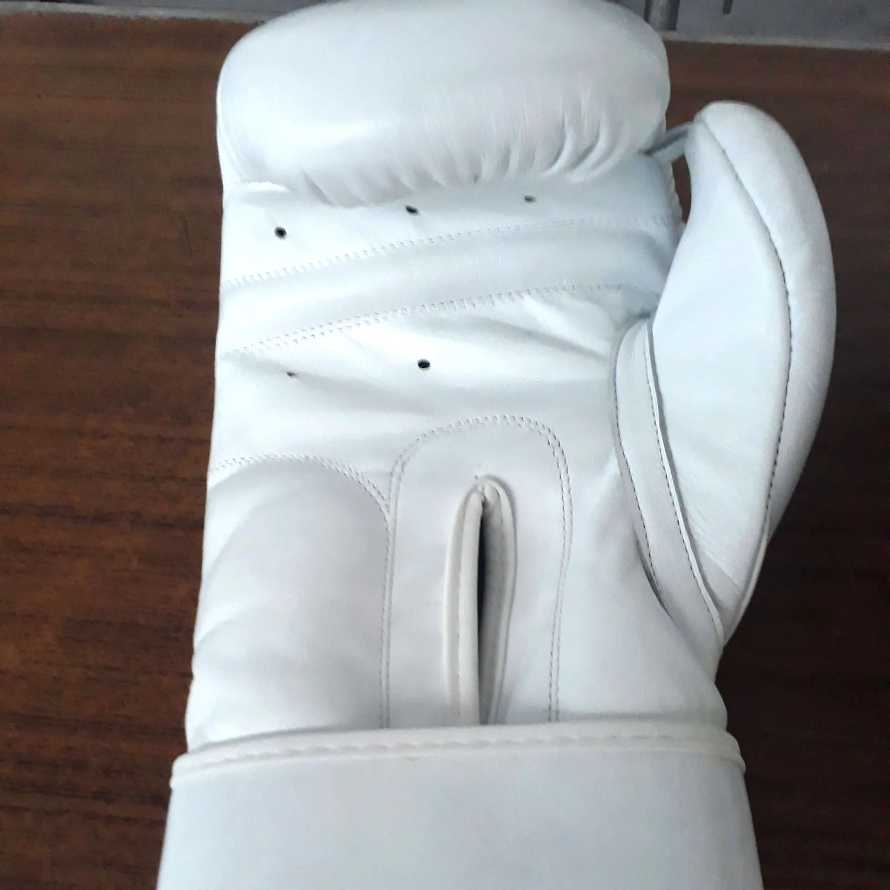 Silver Boxing Glove Amateur Boxing Gear Boxing Equipment Buy Silver