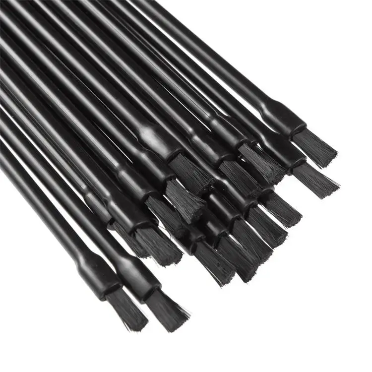 makeup brush.jpg