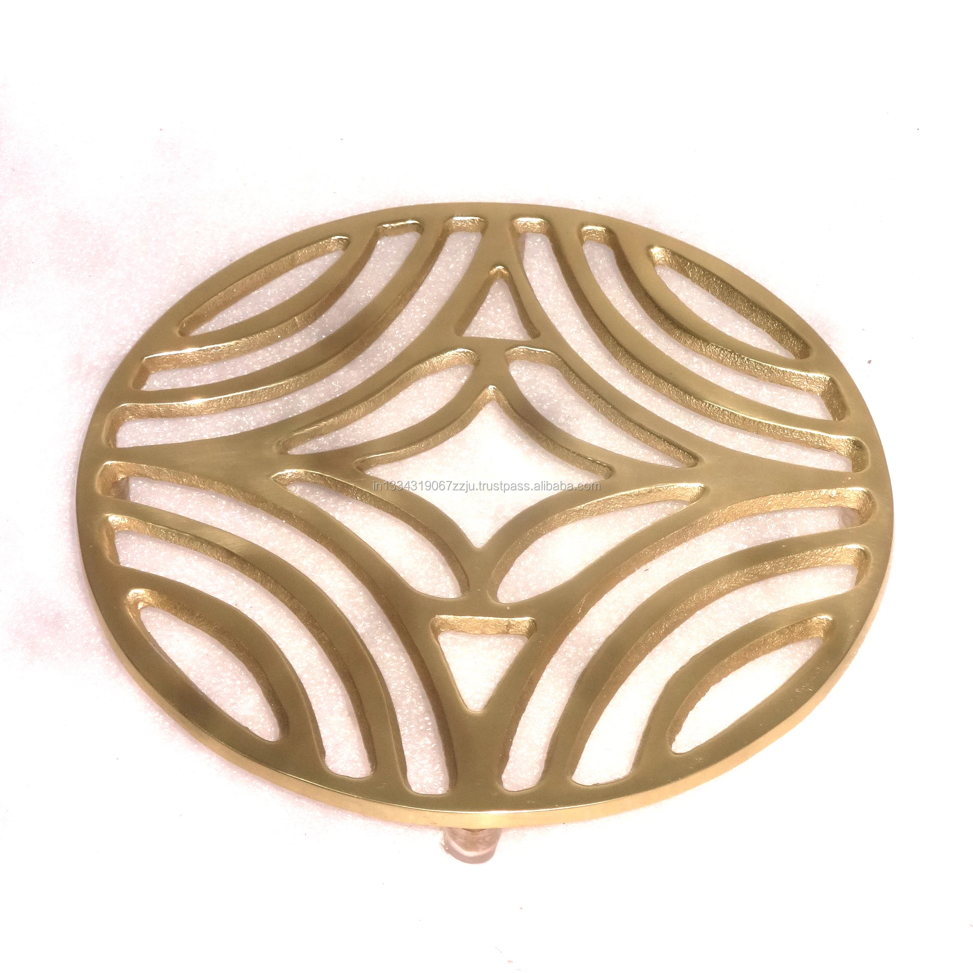 Decorative Cast Fruit Shape Metal Table Top Trivet For Heat Resistant