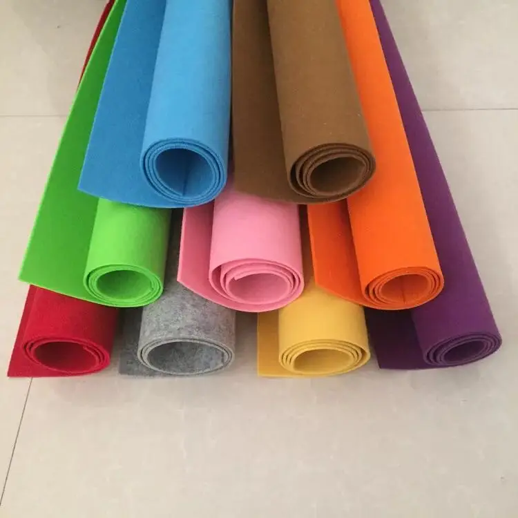 Hengjiu Customized 3mm Thick Soft Colorful Needle Punched 100