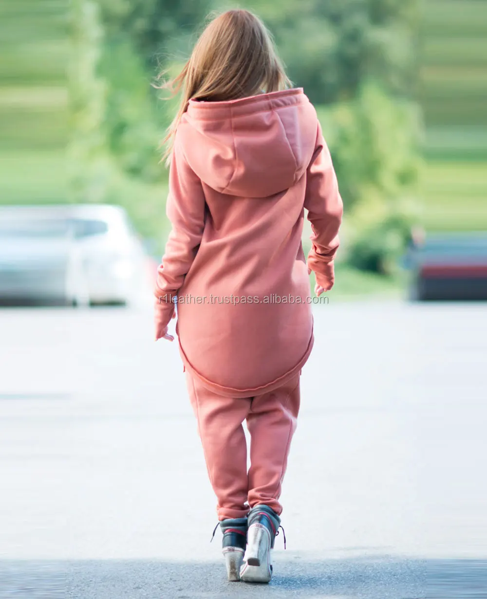 ladies fleece sweatsuits