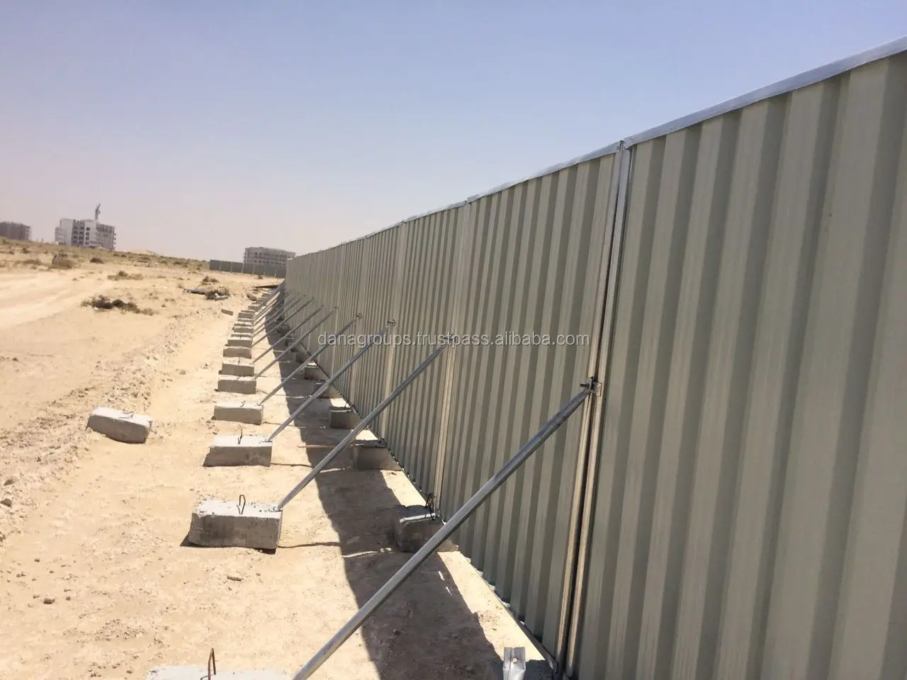 Construction Site Fence Shinko Hoarding Panel Supplier In Dubai Ajman ...