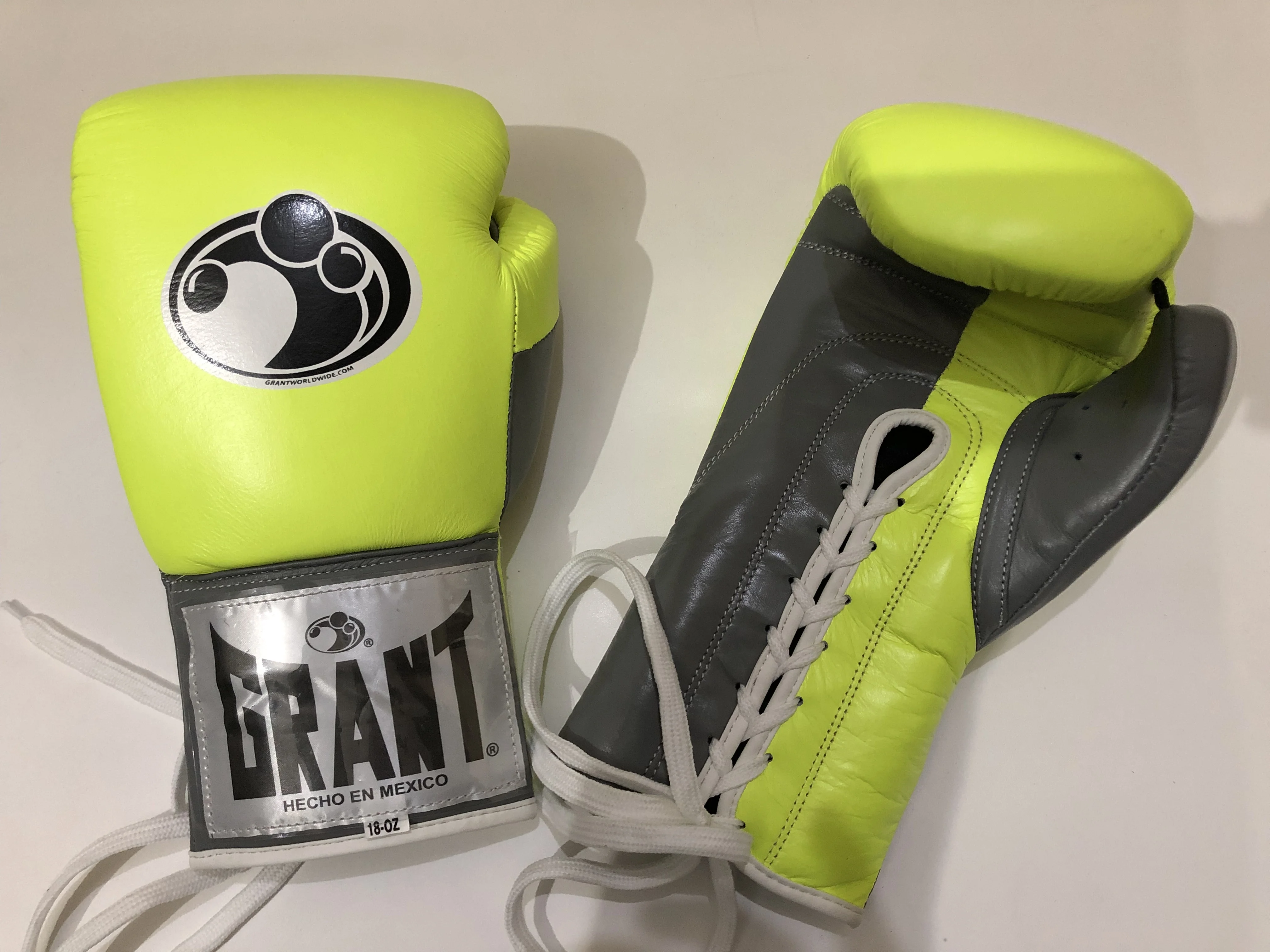 Pakistan Customised Winning Boxing Gloves,Boxing Winning Gloves,Purple