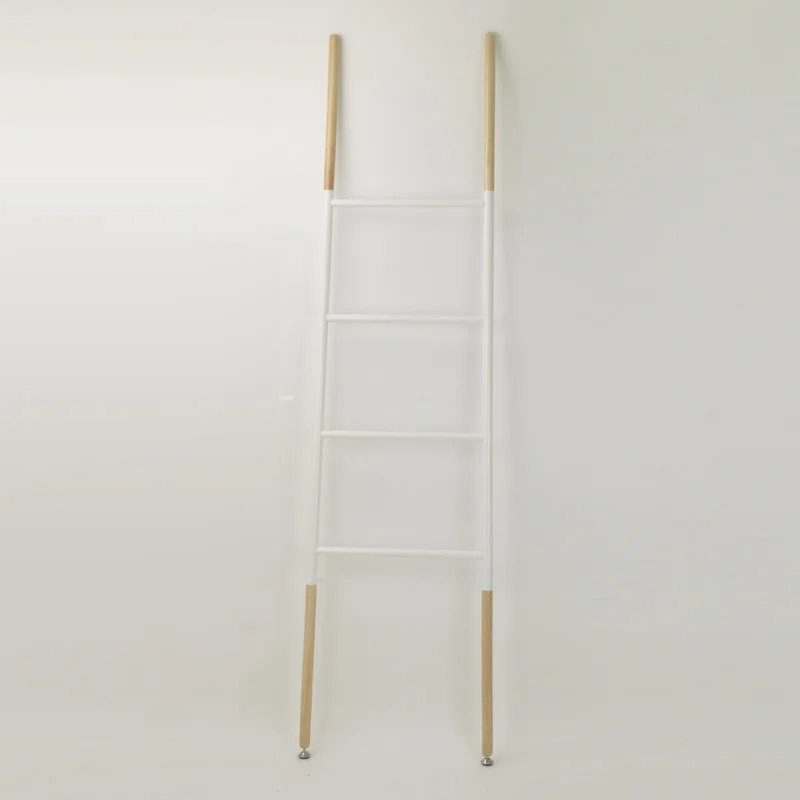 Matte Black Finish Wall Leaning Towel Ladder With 5 Rail Buy Standing