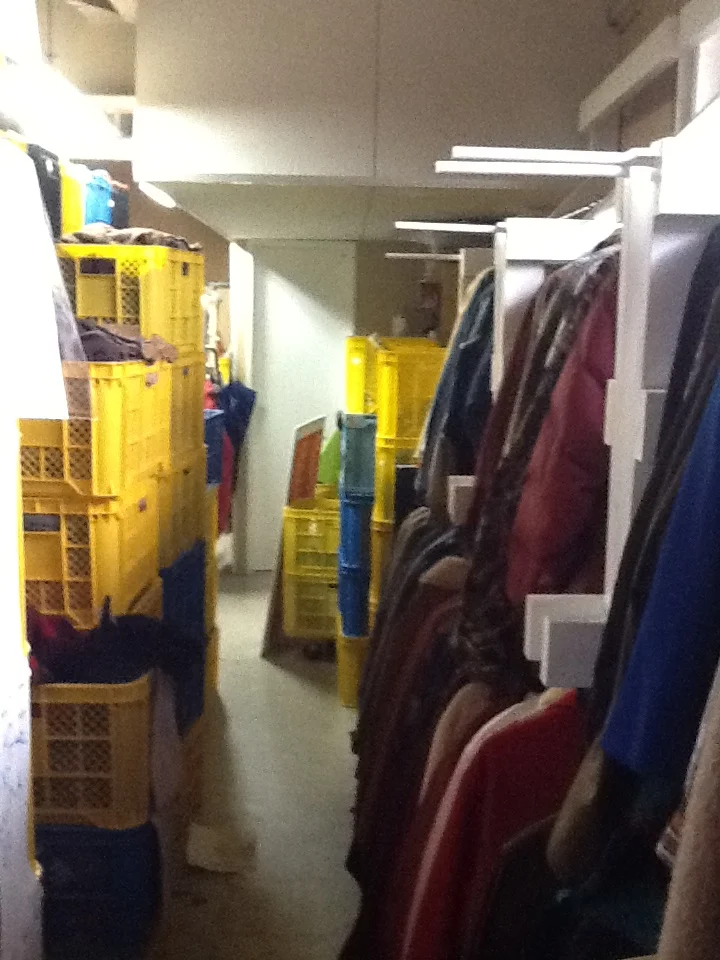 Bales Of Used Vintage Clothing Wholesale In Good Condition Buy