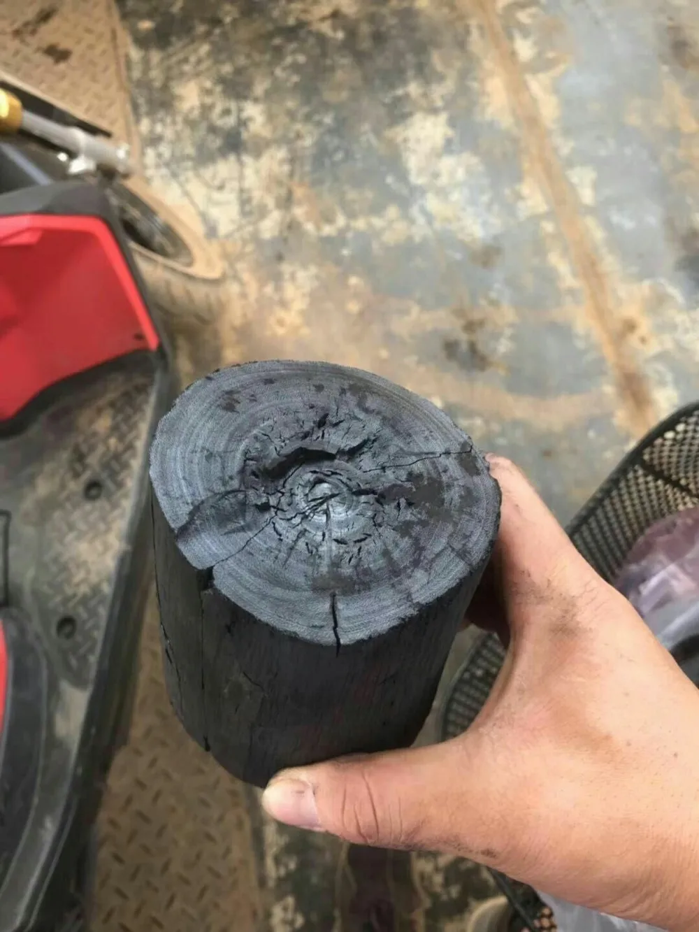 High Quality Coal,Lump Coal,Mix Coal Buy Cheap Coal,Wooden Coal,Raw