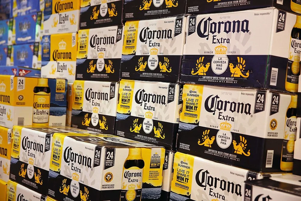 Пивная оптом. Corona Extra пиво. Паллет Corona Extra. Пиво Corona Extra паллет.